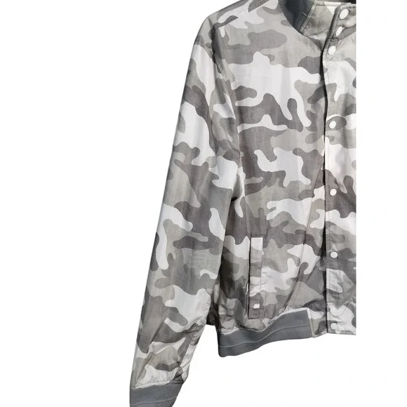 M506) Michael Kors Men's Snap Front Camo Harrington Jacket Size XXL
